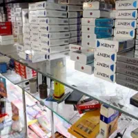 به یک فروشنده نیازمندیم
