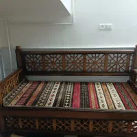 تخت سنتی چوبی نونو فقط برای دکور بوده