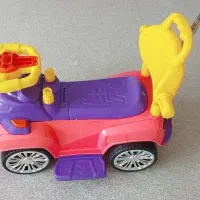 ماشین و دوچرخه و سه چرخه