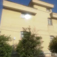 فروش-منزل-دو-طبقه-با-یک-باب-مغازه