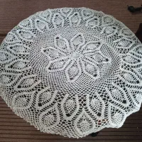 دو رومیزی قلاب بافی
