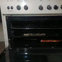 اجاق گاز فر دار لوفرا در حد نو