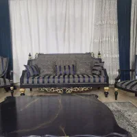 یکدست مبل ۷ نفره ،ناهار خوری ۸ نفره در حد نو فروشی