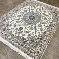 فرش مربع ۲۵۰*۲۰۰ نایین