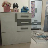 تخت و کمد کودک