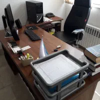 میز ریاست باضافه ۶ عدد صندلی