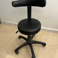 صندلی چرخدار اداری