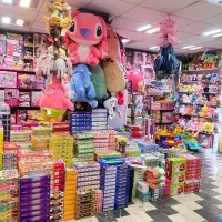 فروش انواع اسباب‌بازی از نوزادی تا نوجوان