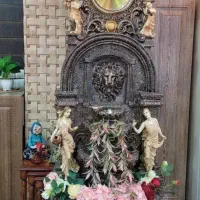 ساعت ایستاده آبنما دار