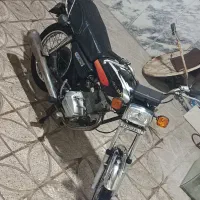 هوندا ۱۲۵ مدل ۹۰ مشکی باختر موتور پلمپ به شرط