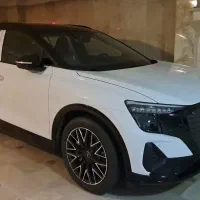 آئودی q5 etron