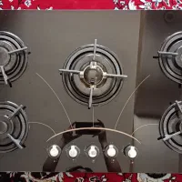 گاز صفحه ای کاملاً نو و تمیز
