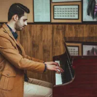 آموزش پیانو کودک و بزرگسال حتی با کیبورد