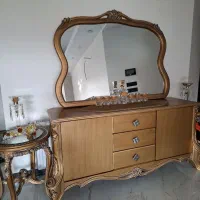 آینه کنسول طلایی
