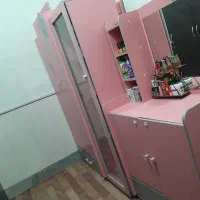 تخت و میز