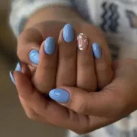 مدل برای خدمات ناخن