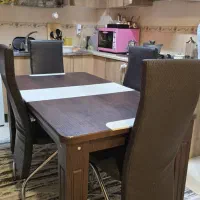میز غذاخوری ۶ نفره