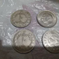 چند عدد سکه قدیمی