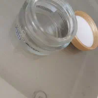 بطری شیشه ای با در پلاستیکی