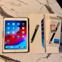 آیپد ایر سیم کارت ۶۴ همراه قلم وکام نو ipad air