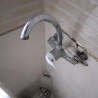 شیرآلات قدیمی جنس خوب کم کار
