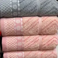 حوله حمام ممتاز تبریز مدل نخ رنگی