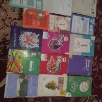 فروش تعدادی کتاب کمک درسی +۴۸ عدد هدیه