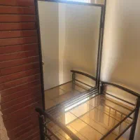 میز آرایشی فلزی آینه دار