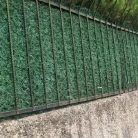 نرده و حفاظ آهنی و فنس چمن مصنوعی