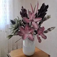 گل و گلدان