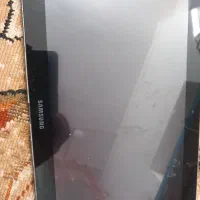 تبلت بزرگ و گوشی سامسونگ