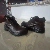 کفش ایمنی و کار