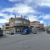 فروش ساختمان ۳سرویسه و۲تجاری