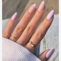 *نیازمند وسایل ناخن کاری*