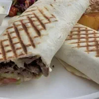 فست فود فلافل برگر دست ساز شاورما مرغ وگوشت