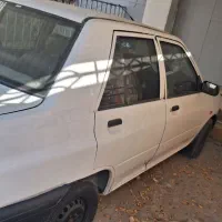 پراید ۹۸ اتاق تعویض