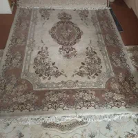 سه عدد فرش 2.3