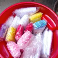 حراج  کلی لوازم خرازی و مانکن پایه چوبی