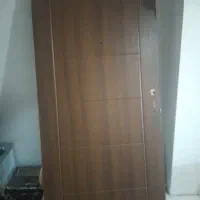 درب ورودی منزل چوبی