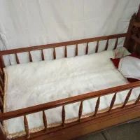 تخت کودک چوبی محکم