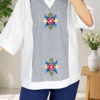 شومیز سفید ترکیبی کِرِسپو و گلدوزی‌