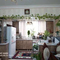 یک واحد آپارتمان فول امکانات ۷۰متری واقع در شقاقی