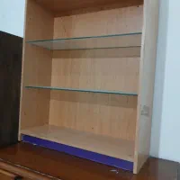 ویترین دیواری