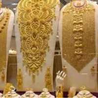 مقداری طلا و دو عدد سکه پیدا شده
