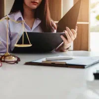 وکیل خانم تخصص دعاوی خانواده طلاق مهریه نفقه تمکین