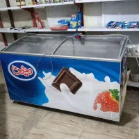 یخچال بستنی