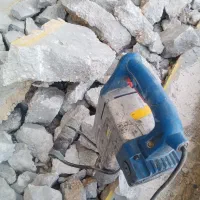کار با پیکور بزرگ وکوچک. تخریب بتن