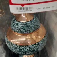 شکلات خوری فیروزه ایی برنده آقا جانی