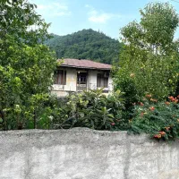 580 متر خانه روستایی در محلات زیراب.سند تک برگ