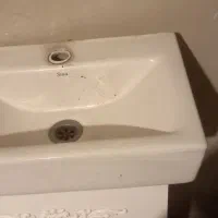 روشویی بدون آیینه  در حد نو کارکرده